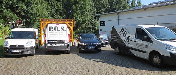 Black Logistics Fahrzeuge